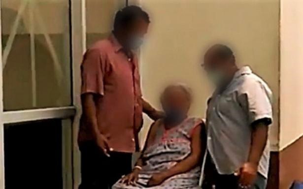 Mujer de 102 años de edad supera enfermedad respiratoria y egresa del HGZ No.36 del IMSS en Coatzacoalcos